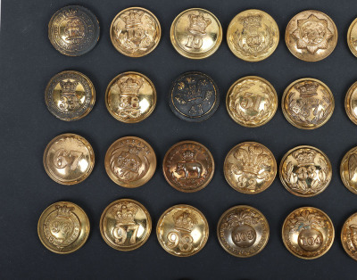 British Officers’ Gilt Tunic Buttons (1856-1881) - 3