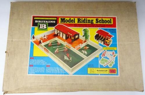 Britains set 4714 Riding School