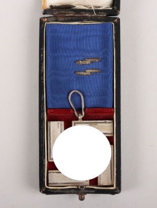 Rare Third Reich SS 12 Year Long Service and Faithful Service Medal with the Original Presentation Case