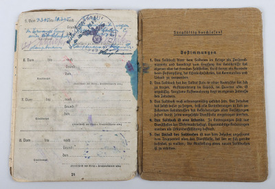 WW2 German Soldbuch to Obergefr. A. Hösch. Pz. Gren. Rgt. 11. MG Kompanie and Drivers Badge in Gold Award Document - 15