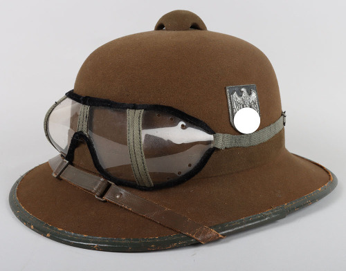 WW2 German Army Afrikakorps (D.A.K) Pith Helmet