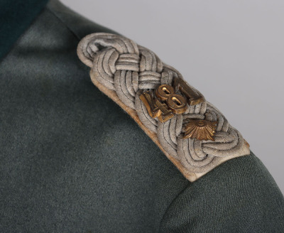 WW2 German Army (Heer) Officers Combat Tunic, Peaked Cap and Steinhauer & Luck Made Knights Cross of the Iron Cross, from a Knight&rsquo;s Cross Winner with the rank of Oberstleutnant from Grenadier Regiment 481 - 9