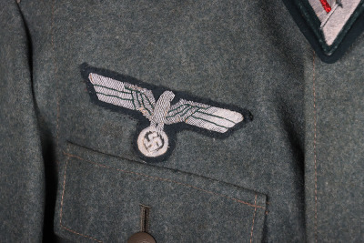 WW2 German Army (Heer) M-36 Field Officer Combat Tunic of a Leutnant der Artillerie - 4