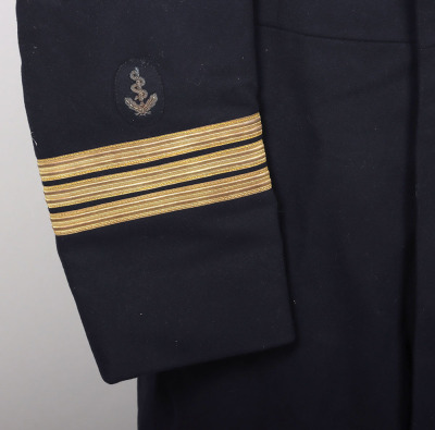 WW2 German Kriegsmarine Officers Frock Coat for a Medical Officer with Rank of &ldquo;Korvettenkapit&auml;n&rdquo; - 5