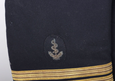WW2 German Kriegsmarine Officers Frock Coat for a Medical Officer with Rank of &ldquo;Korvettenkapit&auml;n&rdquo; - 7