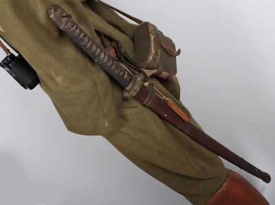 Fine Full WW2 Japanese Infantry Officers Mannequin Display including Uniform, Equipment, Field Cap and Officers Sword Katana - 9