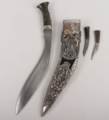 Good Silver Mounted Presentation Kukri of the Royal Gurkha Rifles Field Force, 1941