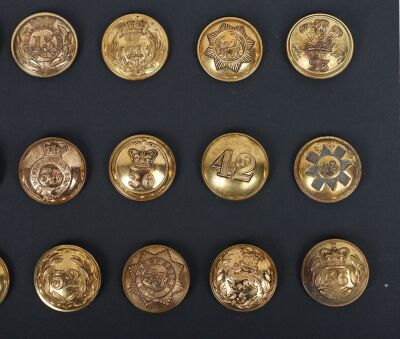 British Officers’ Gilt Tunic Buttons (1856-1881) - 3