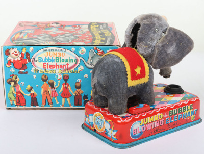 Three Yonezawa (Japan) Battery Operated Jumbo the Bubble blowing Elephant - 5