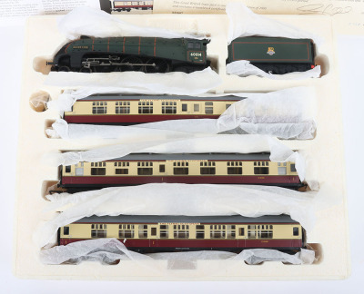 Boxed Hornby Railways limited edition 00 gauge R2089 The Flying Scotsman ‘Silver Link’ trains set - 6