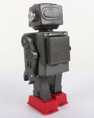 Attacking Martian Battery-Operated Robot SH Horikawa Japan, large head version - 4