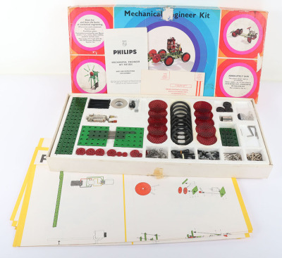 Three child&rsquo;s construction kits, 1960s - 4