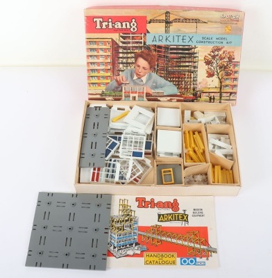 Collection of Children&rsquo;s construction kits - 6