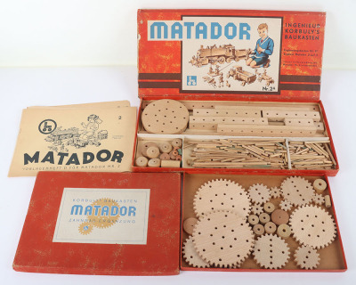 Metal and wooden construction kits - 2