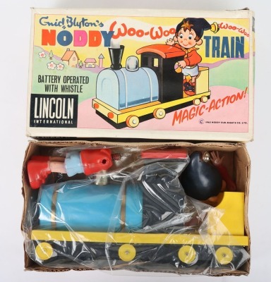 Three Lincoln Internatioinal Enid Blyton Noddy Plastic Toys - 5