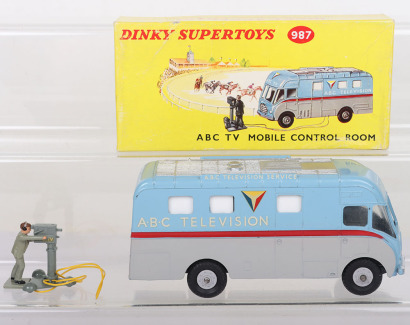 Dinky Supertoys 987 ABC TV Mobile Control Room