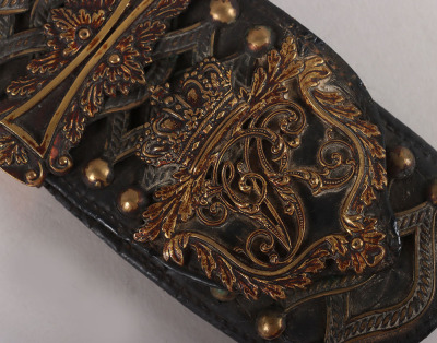 10th (Prince of Wales&rsquo; Own Royal Regiment of Light Dragoons) Hussars Officers Black Leather Pouch - 11