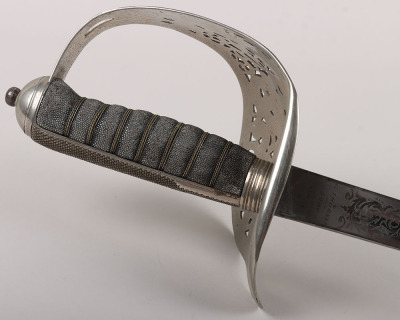 A Victorian 1897 Pattern Infantry Officers Sword - 4