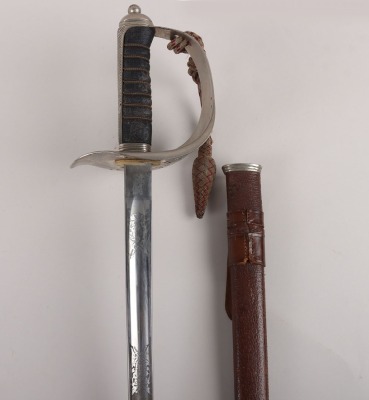 A rare 1897 pattern Edward 8th Infantry Officers Sword - 2
