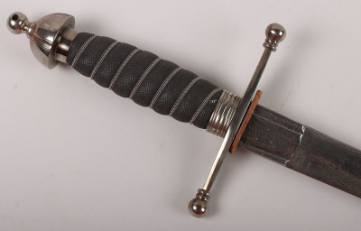 A late Victorian Officers Undress Sword of the ROYAL SCOTS FUSILIERS - 3