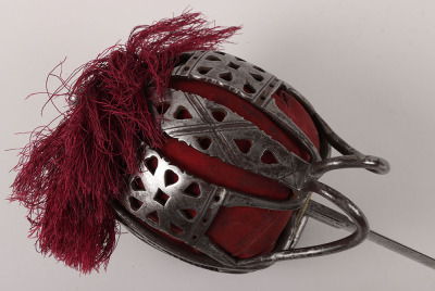 A scarce Victorian Officers basket hilt broadsword of the Highland Light Infantry (Borderers) - 6