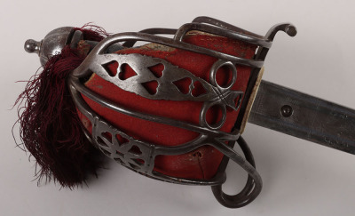 A Scottish Victorian Officers basket hilt broadsword of the 72nd Highlanders (The Duke of Albany&rsquo;s Own Highlanders) by Johnstone, Sackville St. London & Dawson St. Dublin - 5