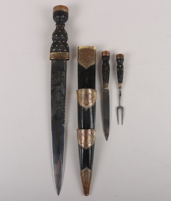 A Victorian Officers Scottish Highland dirk of the 72nd Highlanders, Light Company, c.1855 by CATER&rsquo;S 56 Pall Mall London