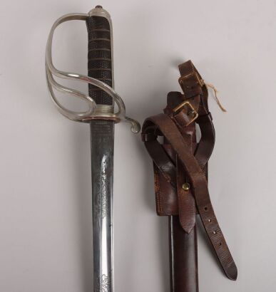 A good Edward 7th Royal Field Artillery Officers Sword of Hon. Col. George Ambrose Pinney M.C. and bar, R.F.A, ADC to Field Marshal Haig, by HENRY WILKINSON PALL MALL LONDON