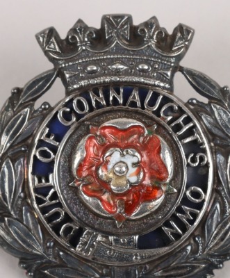 6th Duke of Connaughts Own Hampshire Regiment Officers Cap Badge - 2