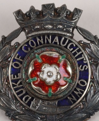 6th Duke of Connaughts Own Hampshire Regiment Officers Cap Badge - 2