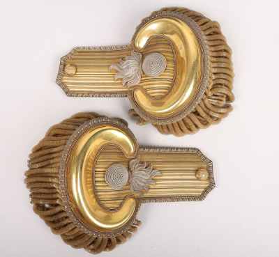 Pair of Officers Full Dress Epaulettes of the Bengal Engineers, Attributed to Major General William Spottiswoode Trevor VC, Awarded the Victoria Cross during the Bhutan War in 1865 - 2