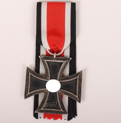 1939 Iron Cross 2nd class by Unknown Maker