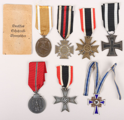 Third Reich Awards and Medals - 10