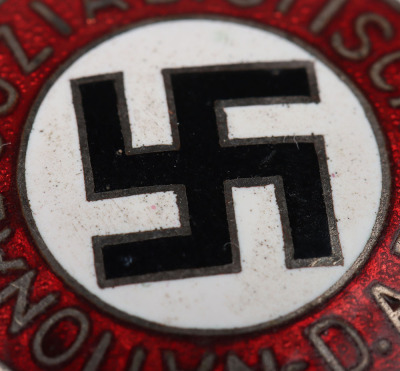 Third Reich NSDAP Party Members Pin Badge - 6