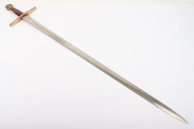 Wilkinson Sword to Commemorate the Investiture of Prince Charles as Prince of Wales - 8