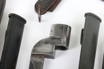 2x No 9 Bayonets - 4
