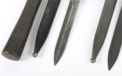 2x No 9 Bayonets - 5