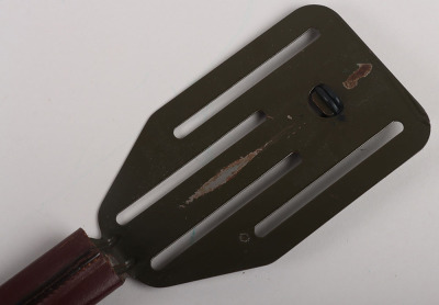 Scarce American OSS &lsquo;Pancake Flipper&rsquo; Commando Knife - 4