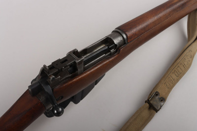 Deactivated No4 Mk1 .303 Rifle by Enfield - 7