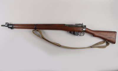 Deactivated No4 Mk1 .303 Rifle by Enfield - 12