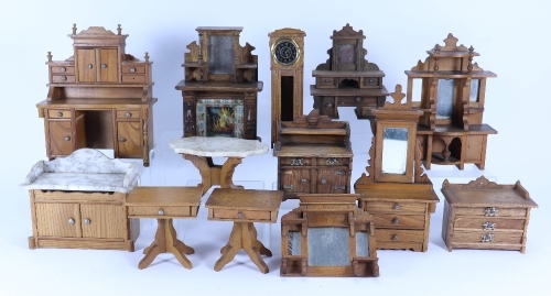 A collection of Schneegas wooden dolls house furniture, German 1900s,