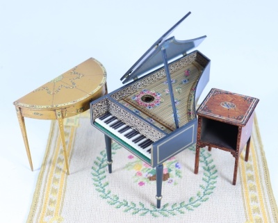 1/12th scale Dolls House furniture, - 2