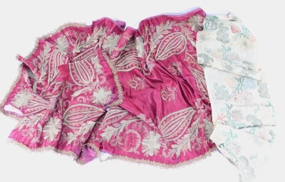 Assortment of early fabric pieces, 18th/19th century, - 4