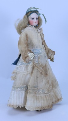 A good all original bisque shoulder head fashion doll, French circa 1870, - 2