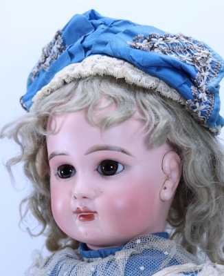 A Tete Jumeau bisque head Bebe doll, size 11, French circa 1885, - 2