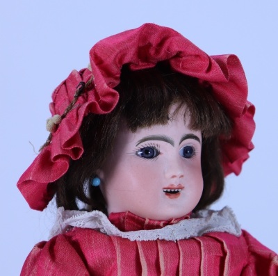 A ‘Modelle’ bisque head Bebe doll in original clothes, French circa 1890, - 2