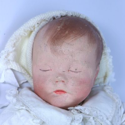 A rare Kathe Kruse ‘Traumerchen’ sand baby doll Vs, German circa 1925, - 2