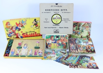 Chad Valley Snow White dolls and related pieces, late 1930s, - 2