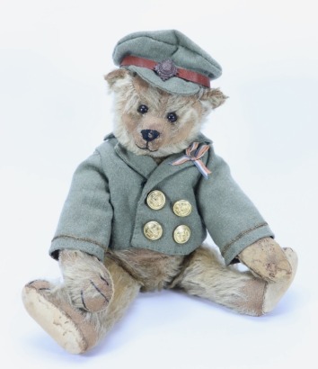 A tan mohair Steiff Teddy bear, German circa 1909,