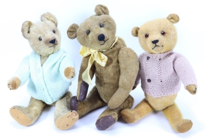 Three post war mohair Teddy bears,
